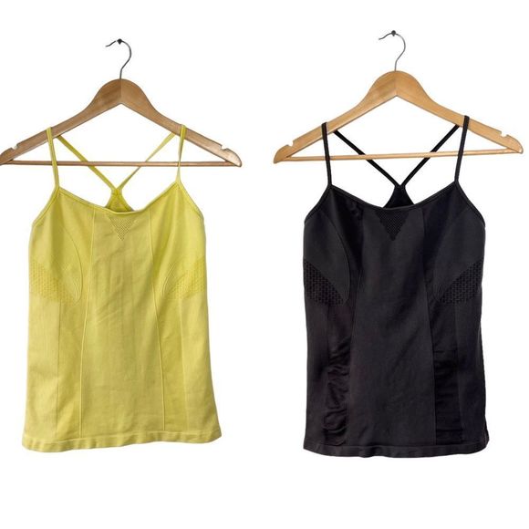 La SENZA Tops - La Senza Spirit Work Out Tank Top Bundle M